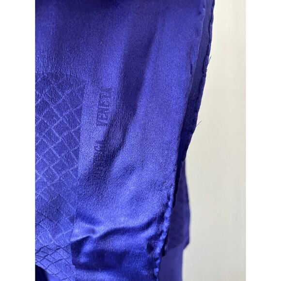 Vintage Bottega Veneta Silk Scarf Traditional Woven Pattern 33"x33" Purple - Picture 3 of 3